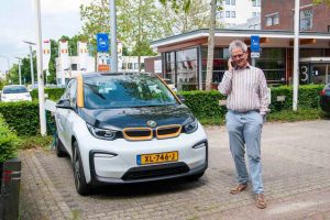 Pilot deelauto voor leden van deA gestart