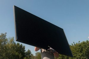 Twee installaties op De Vijfster leveren zonnestroom
